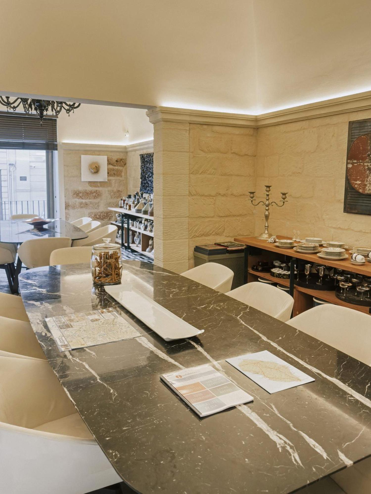 Hotel Casa 300Mila Lecce Esterno foto